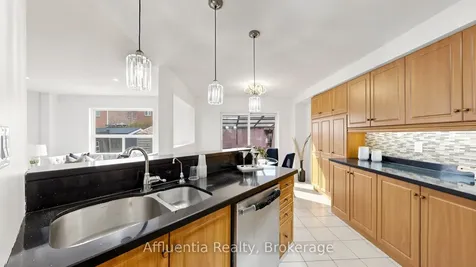 5714 Jenvic Grove Mississauga ON L5M 7B4