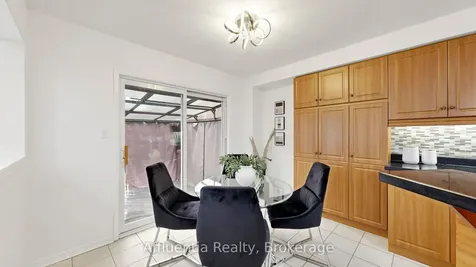 5714 Jenvic Grove Mississauga ON L5M 7B4