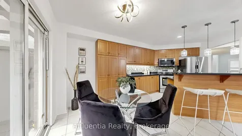 5714 Jenvic Grove Mississauga ON L5M 7B4