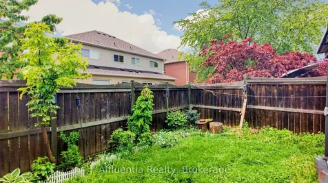 5714 Jenvic Grove Mississauga ON L5M 7B4