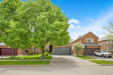 2388 Eden Valley Drive Oakville ON L6H 6K9