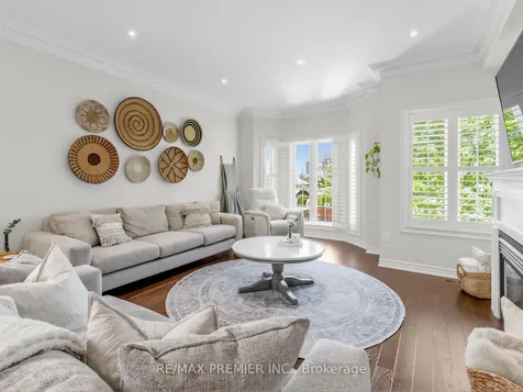 57B Westona Street Toronto ON M9P 2X9