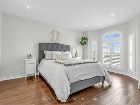 57B Westona Street Toronto ON M9P 2X9