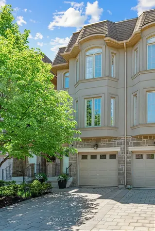 57B Westona Street Toronto ON M9P 2X9