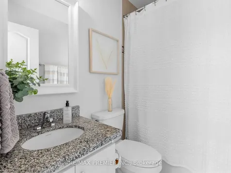 57B Westona Street Toronto ON M9P 2X9
