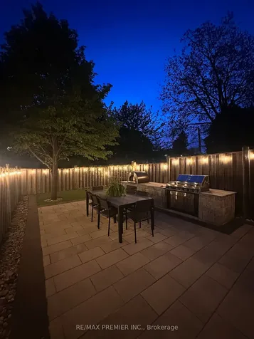 57B Westona Street Toronto ON M9P 2X9