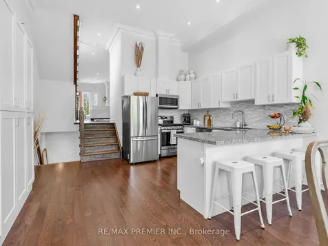 57B Westona Street Toronto ON M9P 2X9