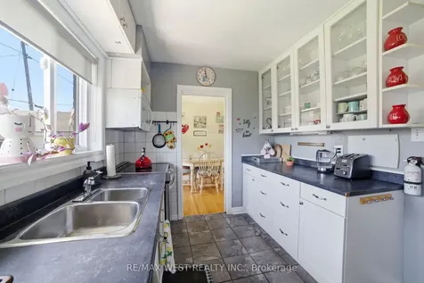 320 Pearl Street Caledon ON L7E 4Z2