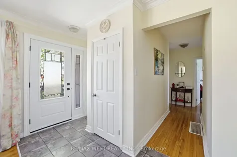 320 Pearl Street Caledon ON L7E 4Z2