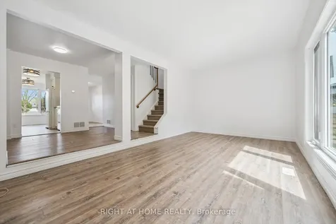 2432 Malcolm Crescent Burlington ON L7P 3Y4