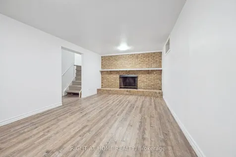 2432 Malcolm Crescent Burlington ON L7P 3Y4
