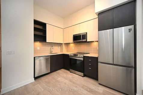 4655 Metcalfe Avenue Mississauga ON L5M 4N7
