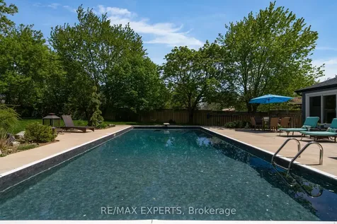 317 Marple Crescent Caledon ON L7E 3Y8