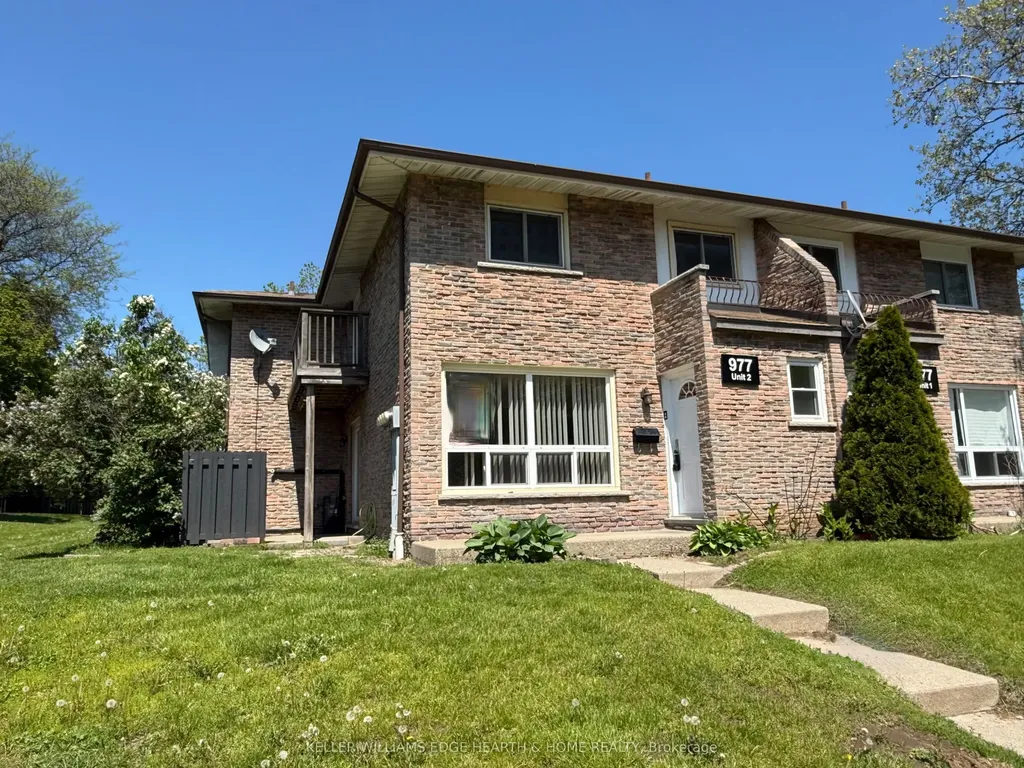977 Francis Road Burlington ON L7T 3Z1