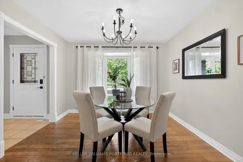 38 Laurelcrest Street Brampton ON L6S 2R4