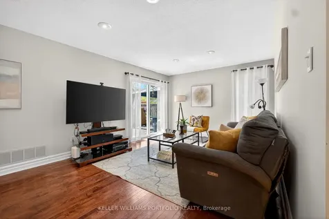 38 Laurelcrest Street Brampton ON L6S 2R4