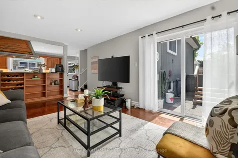 38 Laurelcrest Street Brampton ON L6S 2R4