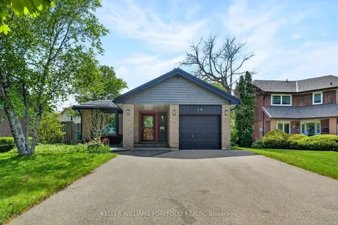38 Laurelcrest Street Brampton ON L6S 2R4