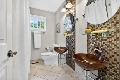 38 Laurelcrest Street Brampton ON L6S 2R4