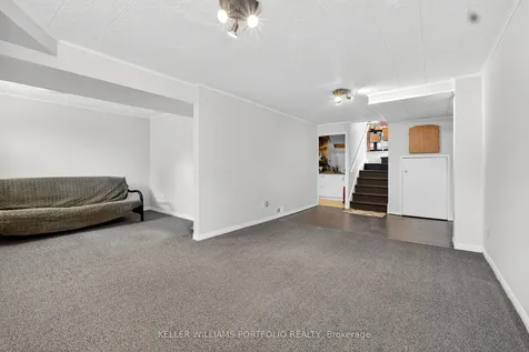 38 Laurelcrest Street Brampton ON L6S 2R4