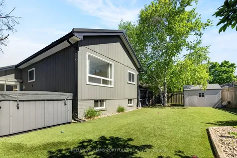 38 Laurelcrest Street Brampton ON L6S 2R4