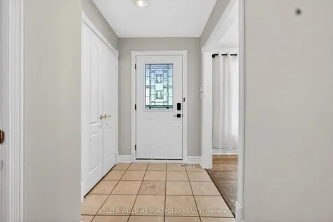 38 Laurelcrest Street Brampton ON L6S 2R4