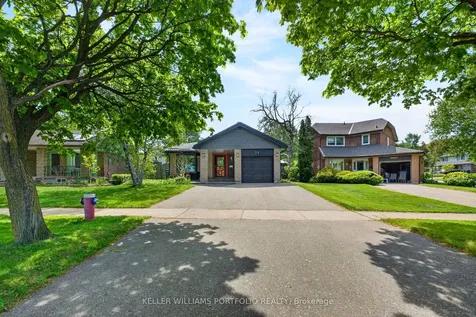 38 Laurelcrest Street Brampton ON L6S 2R4