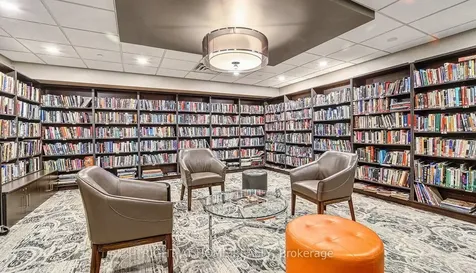 80 Quebec Avenue Toronto ON M6P 4B7