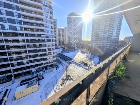 80 Quebec Avenue Toronto ON M6P 4B7