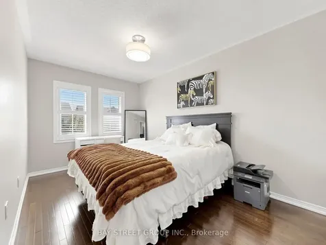22 Pentonville Road Brampton ON L6R 3R9