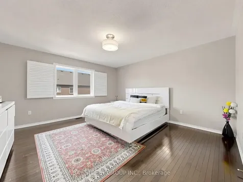 22 Pentonville Road Brampton ON L6R 3R9