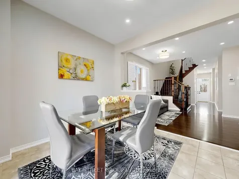 22 Pentonville Road Brampton ON L6R 3R9