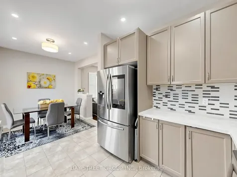 22 Pentonville Road Brampton ON L6R 3R9