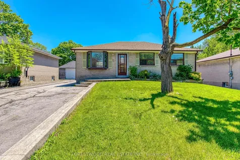3477 Capricorn Crescent Mississauga ON L4T 1S5
