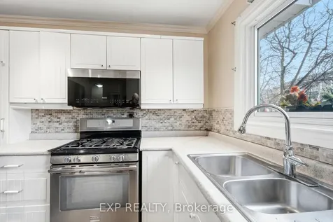 2050 Upper Middle Road Burlington ON L7P 3R9