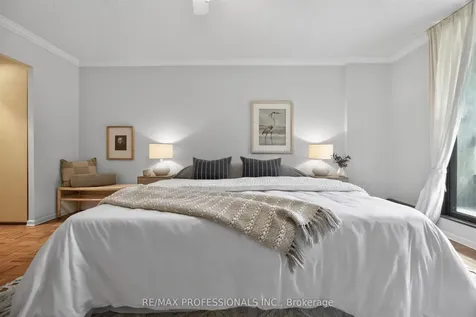 80 Quebec Avenue Toronto ON M6P 4B7