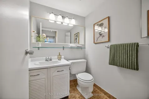 80 Quebec Avenue Toronto ON M6P 4B7