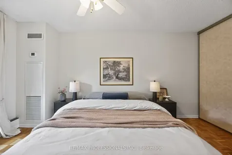 80 Quebec Avenue Toronto ON M6P 4B7