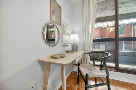 80 Quebec Avenue Toronto ON M6P 4B7