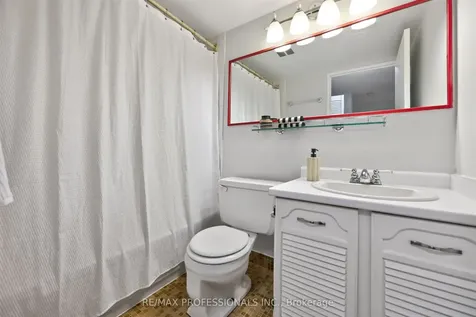 80 Quebec Avenue Toronto ON M6P 4B7