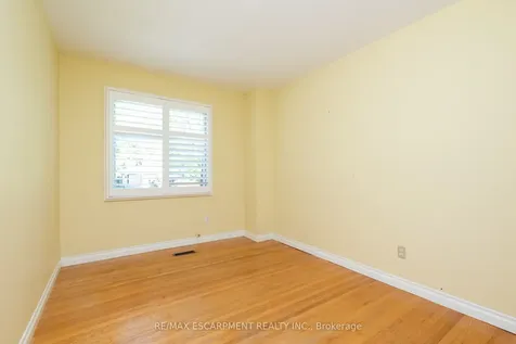 2198 Devon Road Oakville ON L6J 5M2