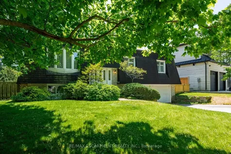 2198 Devon Road Oakville ON L6J 5M2