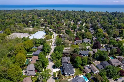 2198 Devon Road Oakville ON L6J 5M2