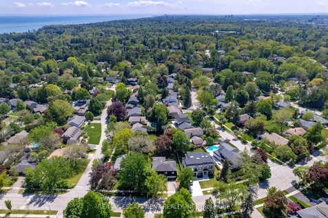 2198 Devon Road Oakville ON L6J 5M2