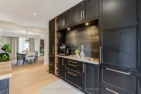 3 Burin Court Toronto ON M9C 4Y3