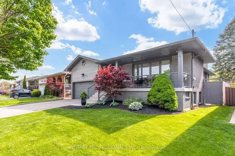 3 Burin Court Toronto ON M9C 4Y3