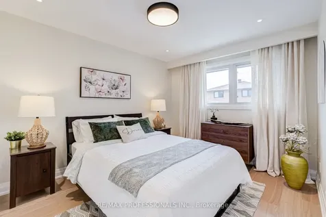 3 Burin Court Toronto ON M9C 4Y3