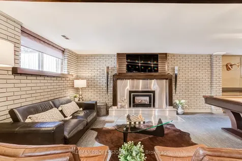 3 Burin Court Toronto ON M9C 4Y3