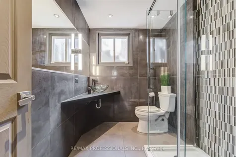 3 Burin Court Toronto ON M9C 4Y3