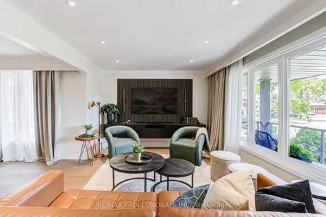 3 Burin Court Toronto ON M9C 4Y3